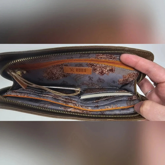 HOBO Vintage Hide Embossed Mink Leather Wristlet NWT $118 - Picture 12 of 16